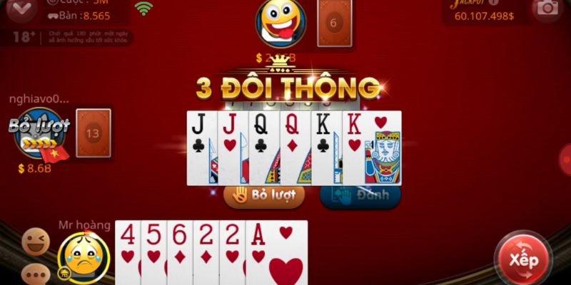 Player cần khéo léo xếp thành bộ bài mạnh nhất để ẵm trọn thưởng lớn